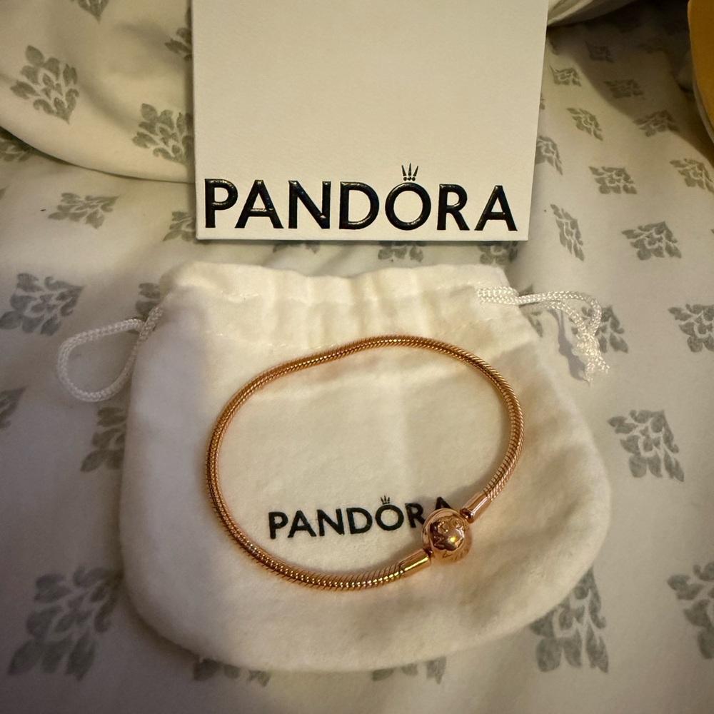 Pandora Rose Gold Bracelet with Classic Design